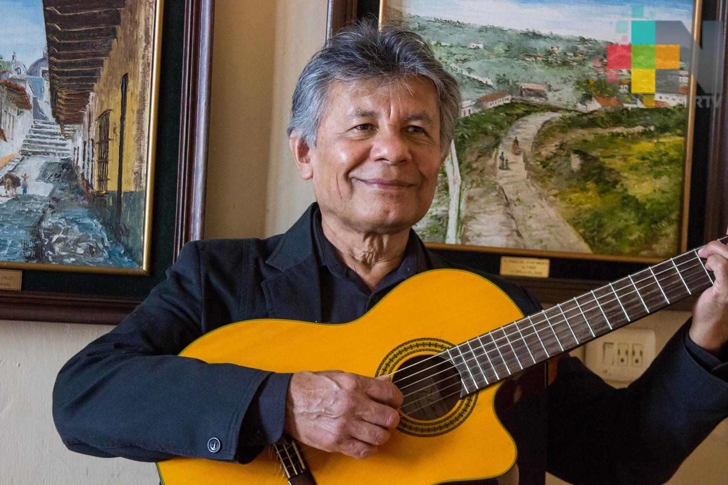 Recital de voz y guitarra en el Teatro J.J. Herrera
