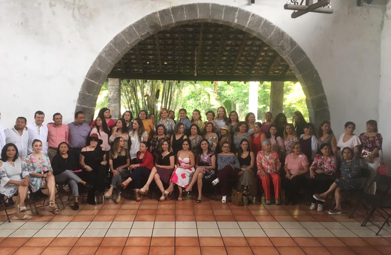 RTV realiza convivio del Día de las Madres