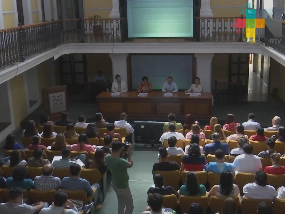 Colver llevó a cabo el foro “Un planeta consciente para un ambiente suficiente”