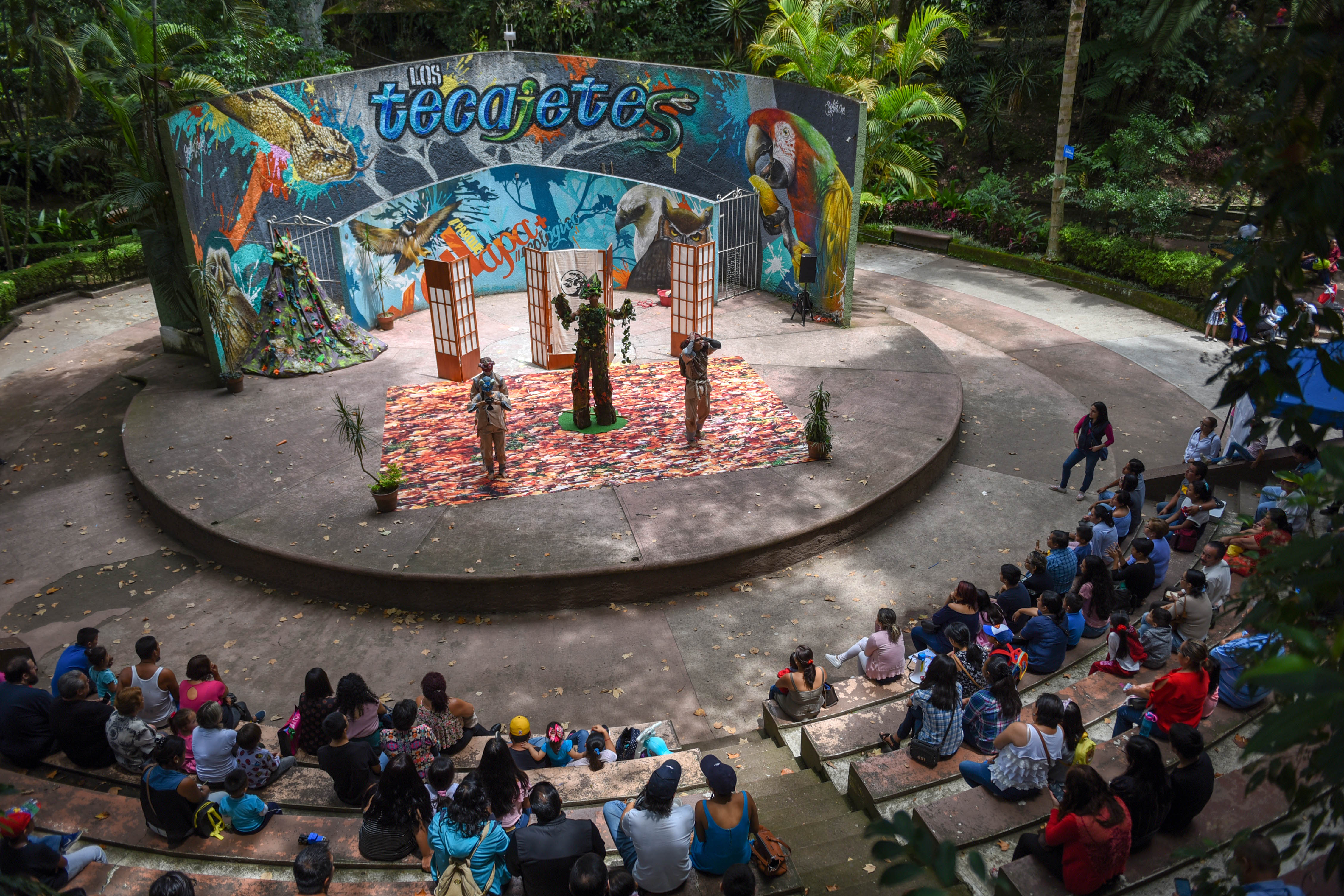 Presentan la obra «El guardián del bosque», en Los Tecajetes
