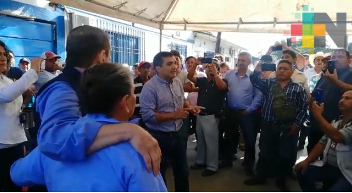 Cañeros Potrero, Atoyac y Cuichapa toman oficinas de ingenios por falta de pagos