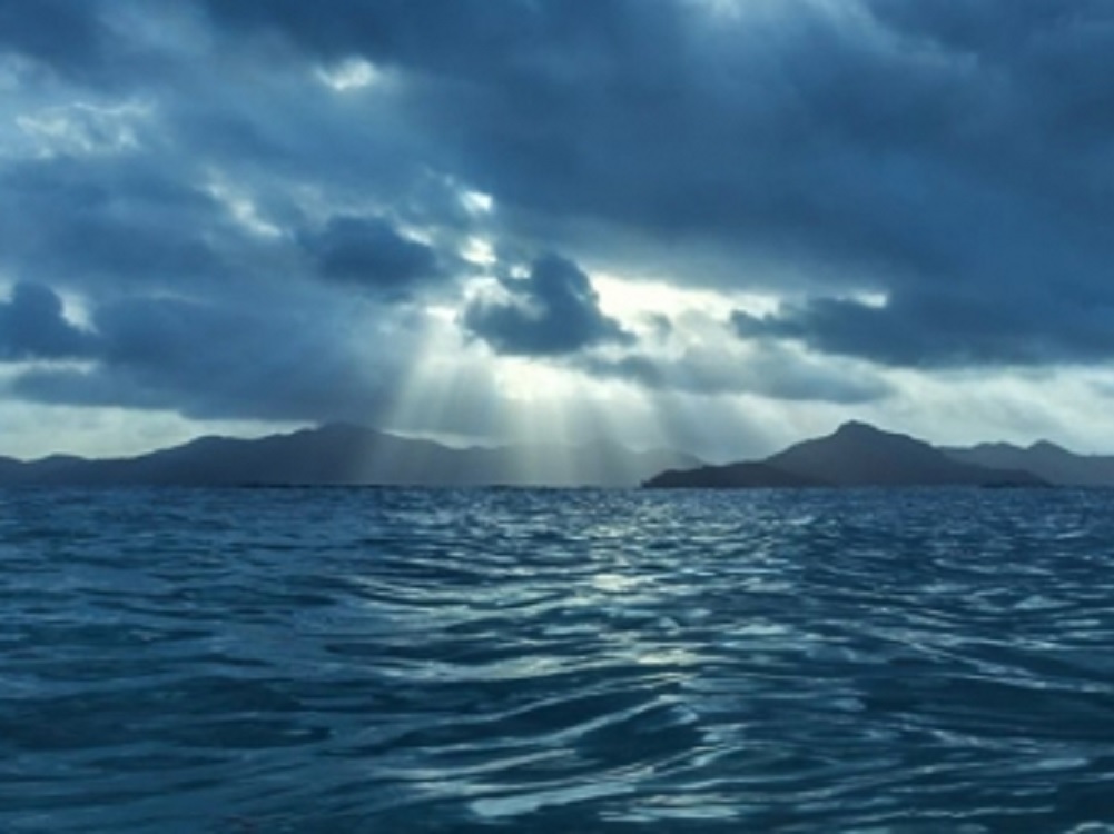 Alertan sobre frecuencia de altas temperaturas en los mares
