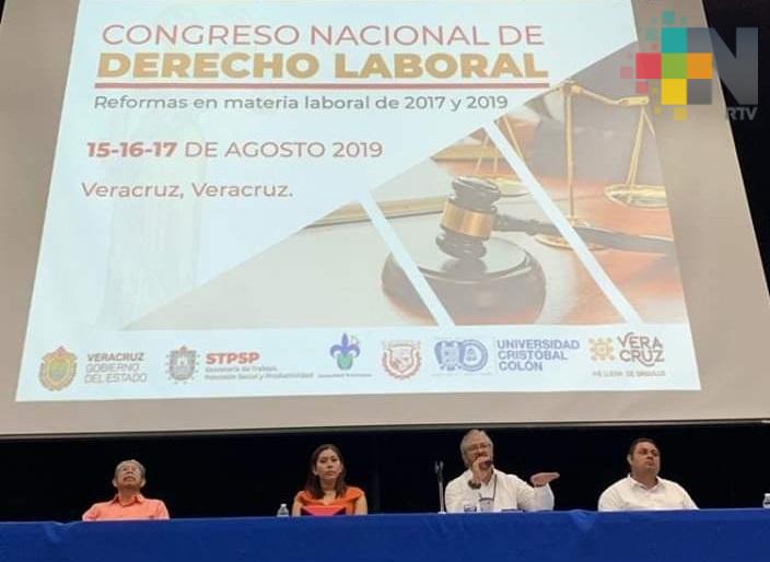 Realizará STPS foros para adecuar leyes secundarias