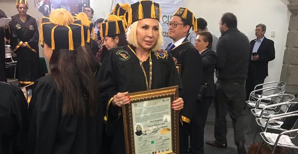 Laura Bozzo habría pagado 30 mil pesos por Doctorado, acusa Consejo