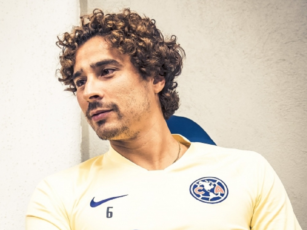 Guillermo Ochoa cumple con exámenes médicos en su regreso al América