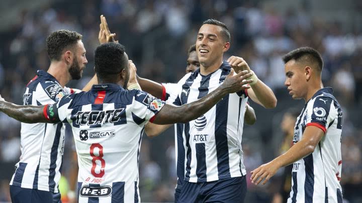 Monterrey logra voltereta espectacular ante León