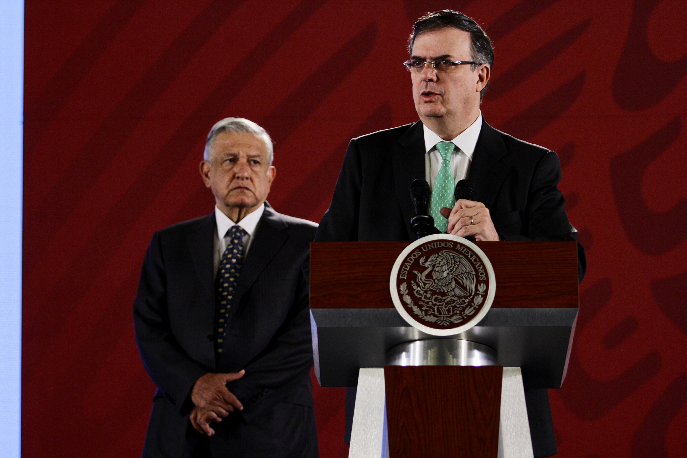 EUA debe hacer mucho más contra tráfico de armas: Ebrard