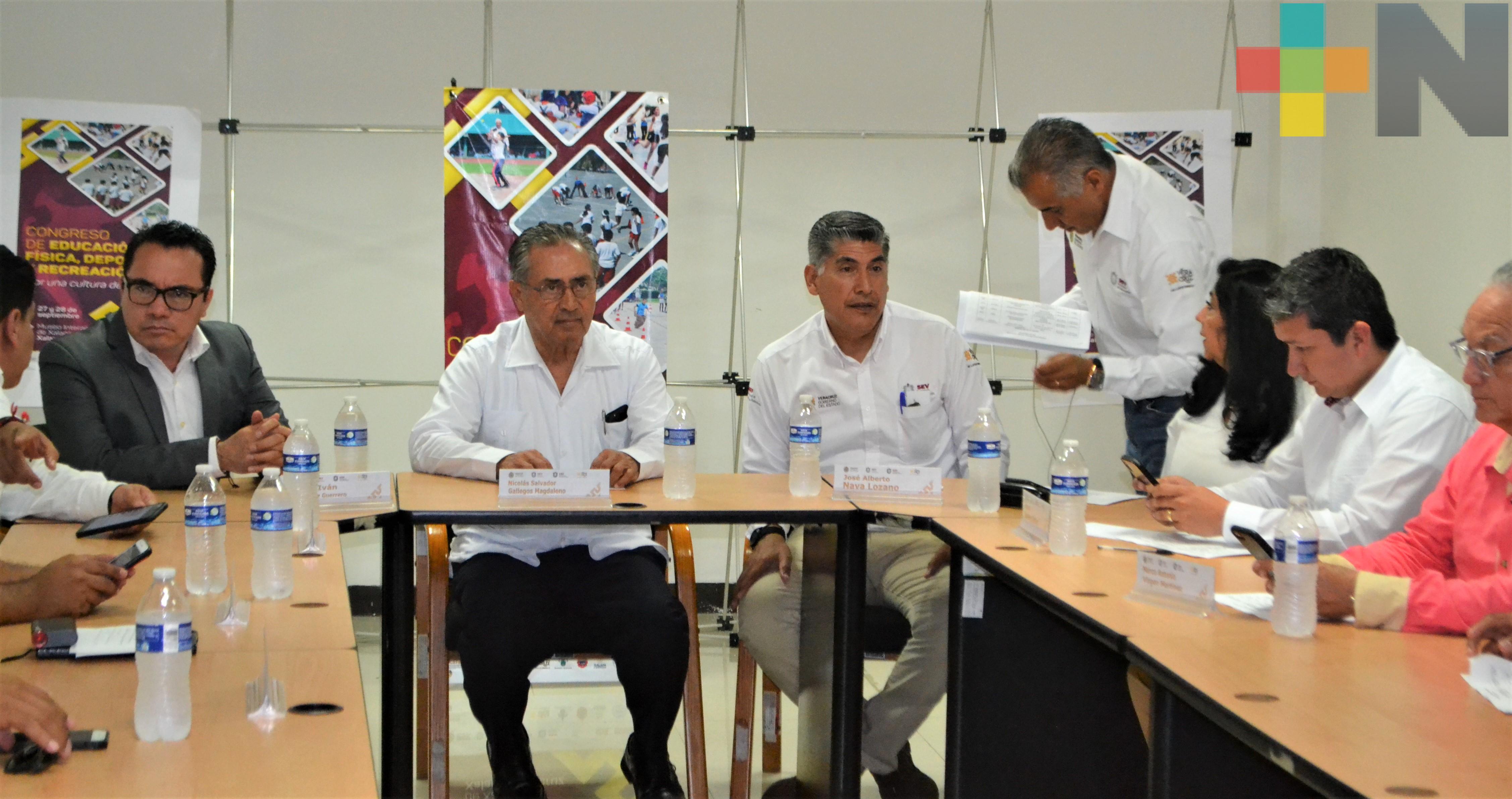 Presentan programa del Congreso Nacional de Educación Física