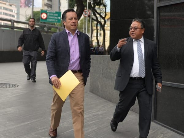 Da seguimiento Gobierno del Estado al caso del centro nocturno de Coatzacoalcos