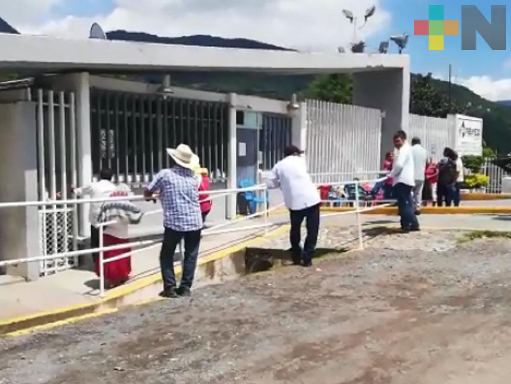 En Ciudad Mendoza, ejidatarios piden a Pemex indemnización por daños a sus cultivos