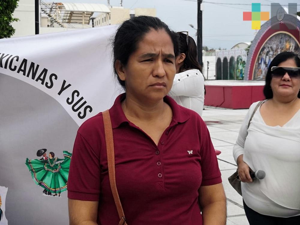Solicita apoyo económico para trasladar a su hijo a clínica de Orizaba