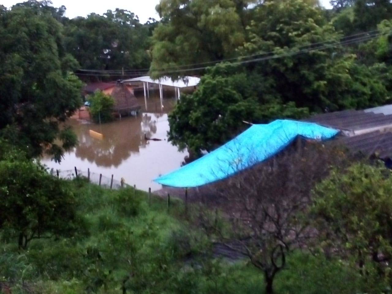 Aumenta el número de comunidades afectadas por las últimas lluvias; no hay personas lesionadas