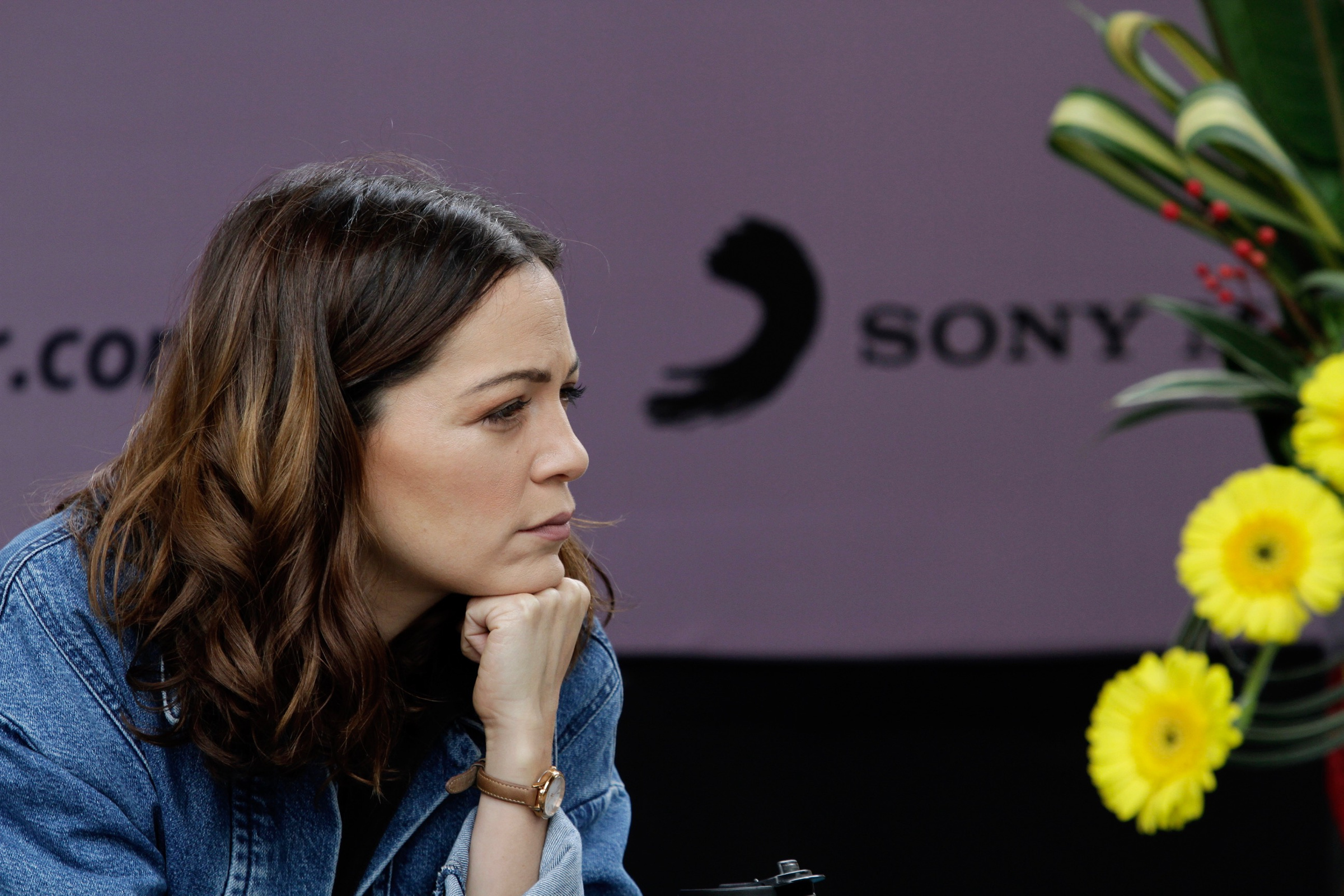 Natalia Lafourcade busca regenerar tejido social con música