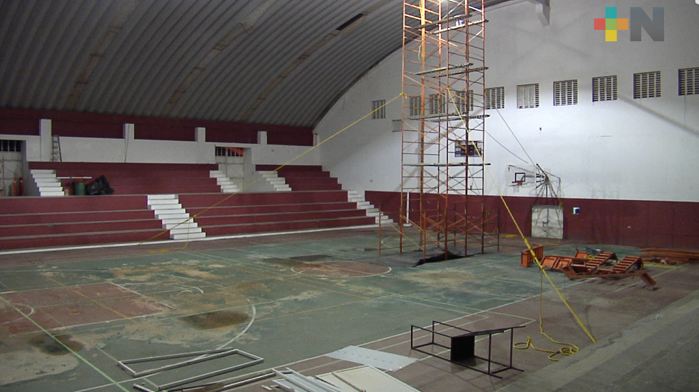 Rehabilitan unidades deportivas de Coatzacoalcos