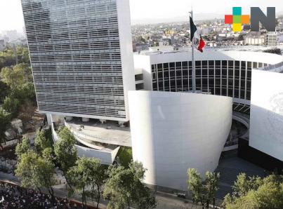 Unidad nacional y respaldo al presidente, pide senador Monreal