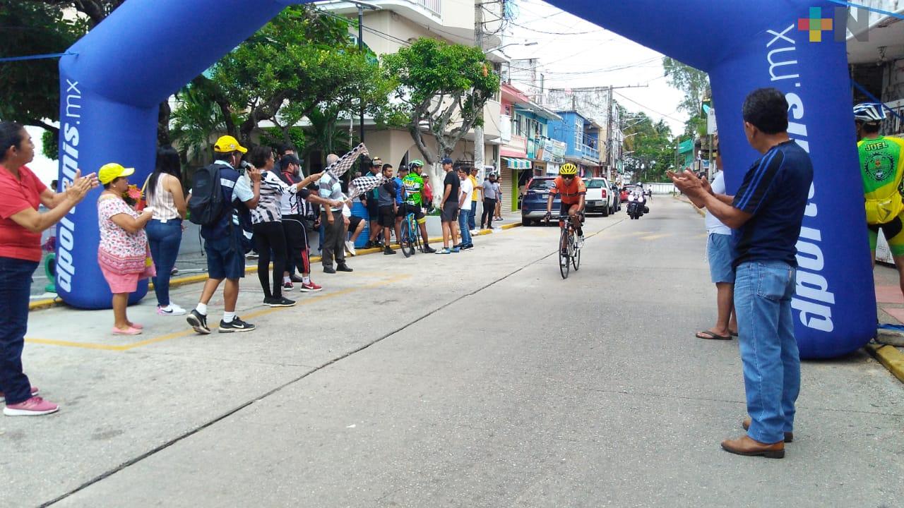 Alejandra Castillo y Fabrizzio Garduza ganaron la Gran Ruta Ciclista Olmeca