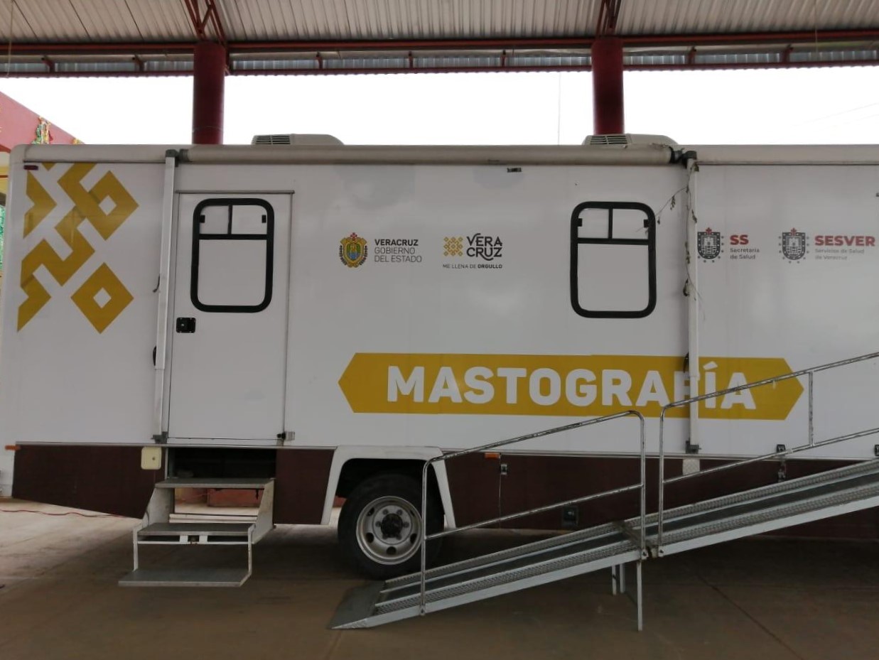 Realiza Secretaría de Salud mastografías a mujeres de Playa Vicente y Amatitlán