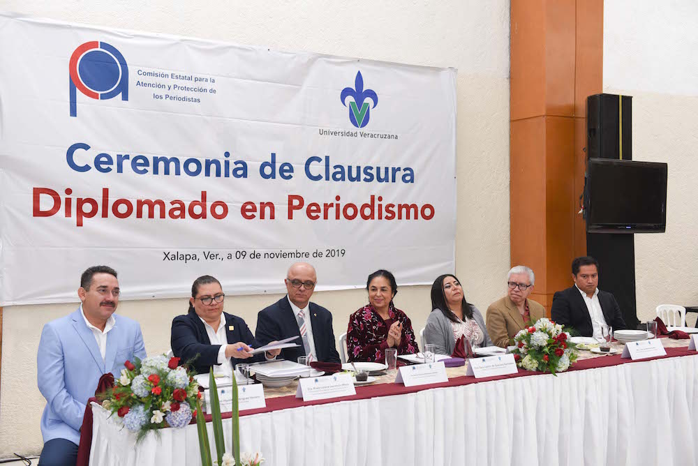 Concluye Diplomado en Periodismo de la CEAPP