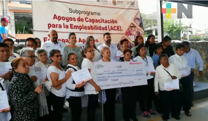 Reciben adultos mayores y discapacitados apoyos del subprograma de Capacitación para la Empleabilidad