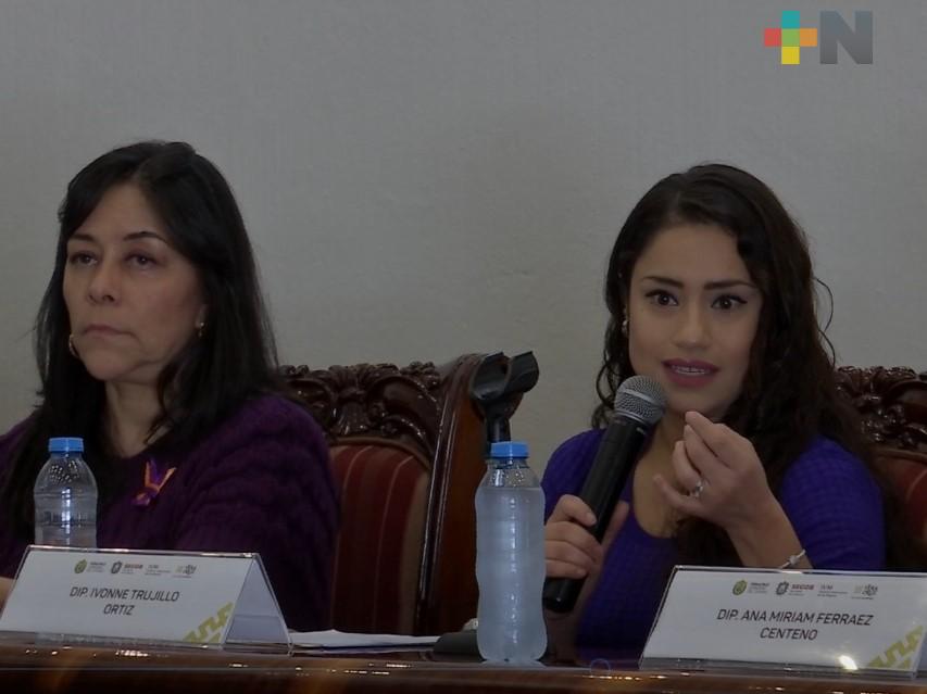 Realizan conversatorio «Violencia política contra las mujeres»