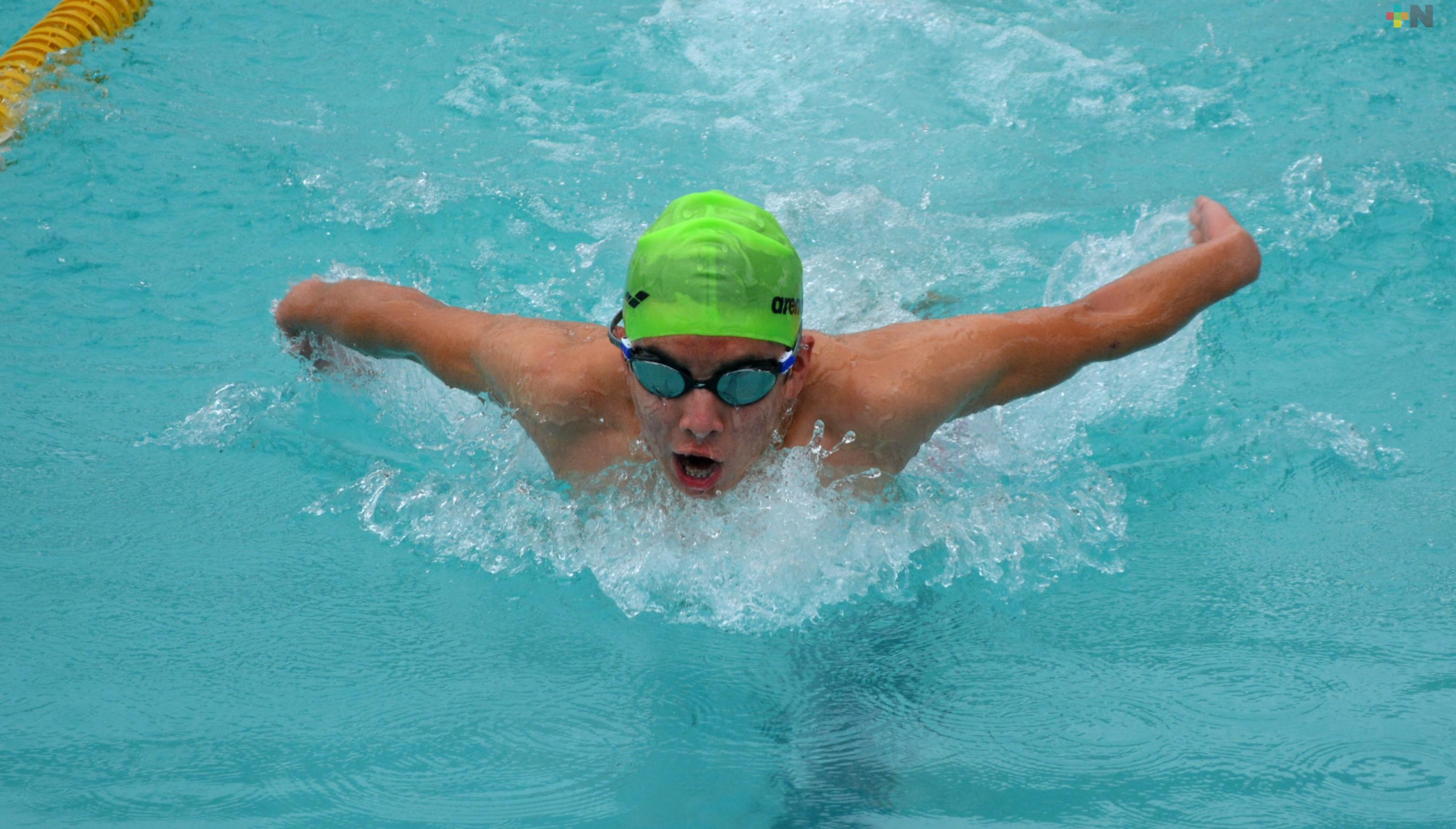 Barracudas Xalapa gana Copa Amigos de Natación