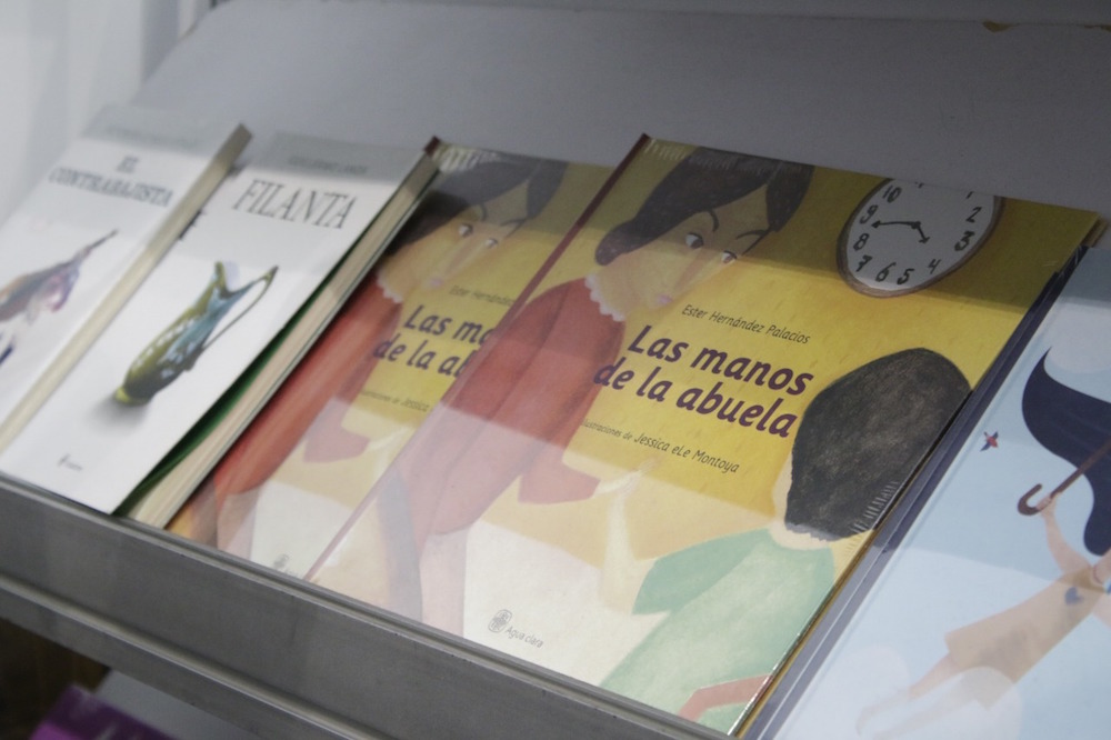 Publicaciones IVEC participa este mes en Ferias del Libro locales y nacionales