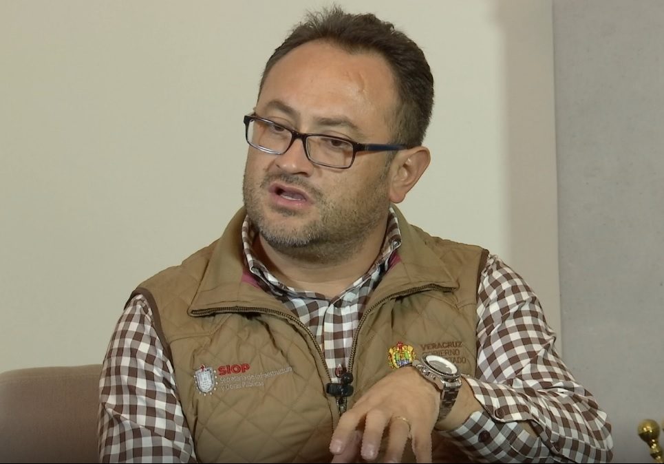 En el gobierno estatal se han invertido mil 700 mdp en carreteras, obras públicas y comunicaciones: Elio Hernández