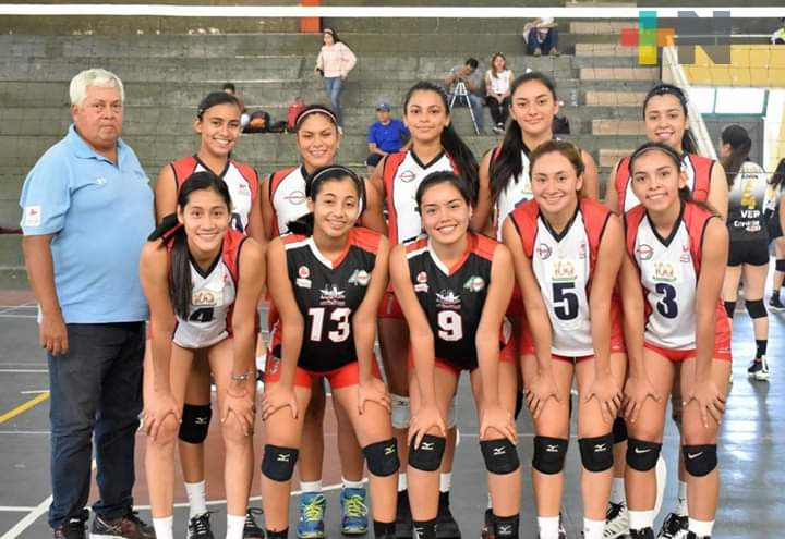 Leonas de Coatza obtuvieron tercer lugar en Civevol