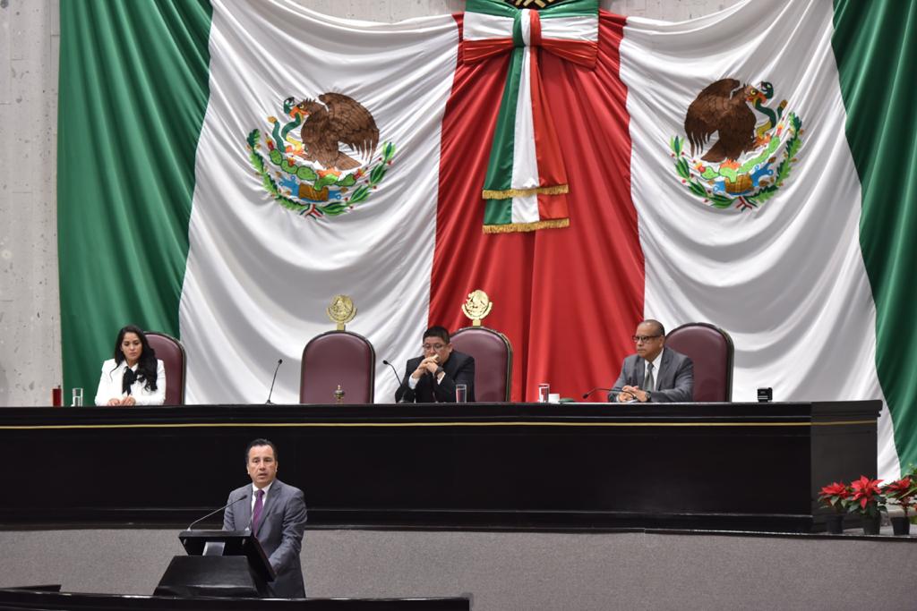 No he adquirido ranchos, ni yates, ni mansiones en el extranjero: Cuitláhuac García