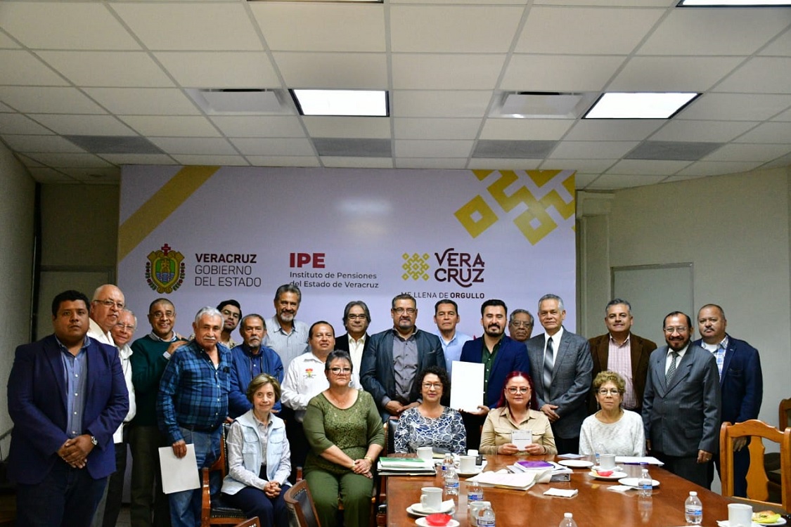 Cumple IPE con pago de aguinaldos en tiempo y forma