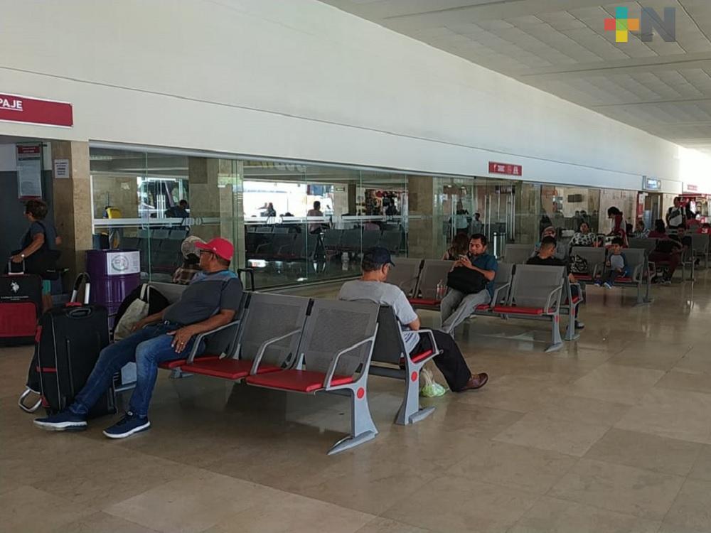 En temporada decembrina aumenta afluencia de personas a Central Camionera de Coatzacoalcos