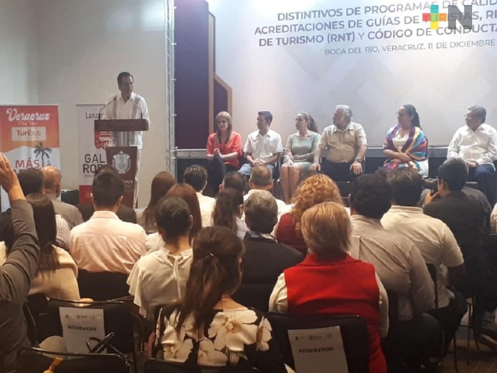 Sectur federal entrega sellos y distintivos de calidad a empresas veracruzanas