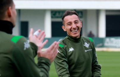 Lainez, Guardado y Betis a iniciar con pie derecho el 2020 ante Alavés