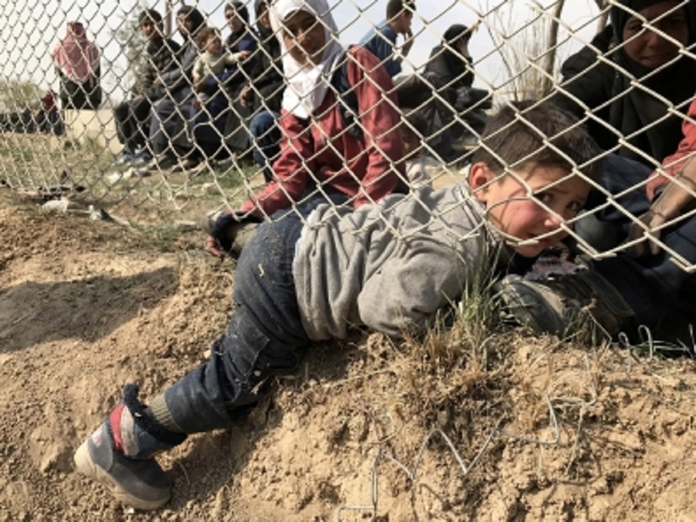 Guardias fronterizos turcos atacan a niños sirios