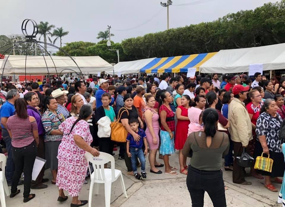 A través de Jornadas Itinerantes atiende gobierno estatal a veracruzanos olvidados