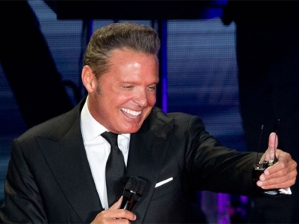 Luis Miguel «deja mucho qué desear» como padre: Cepillín