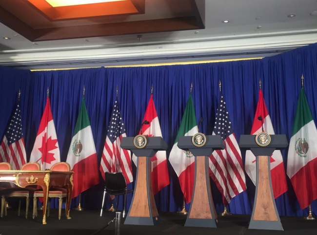 Abre al alza Bolsa Mexicana de Valores, pendiente a ratificación del T-MEC