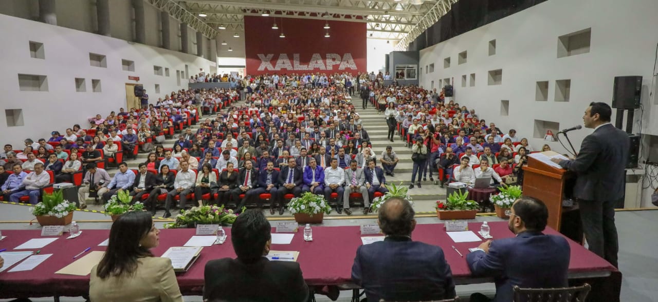 Auditoría Superior de la Federación capacita a servidores en aplicación de recursos públicos