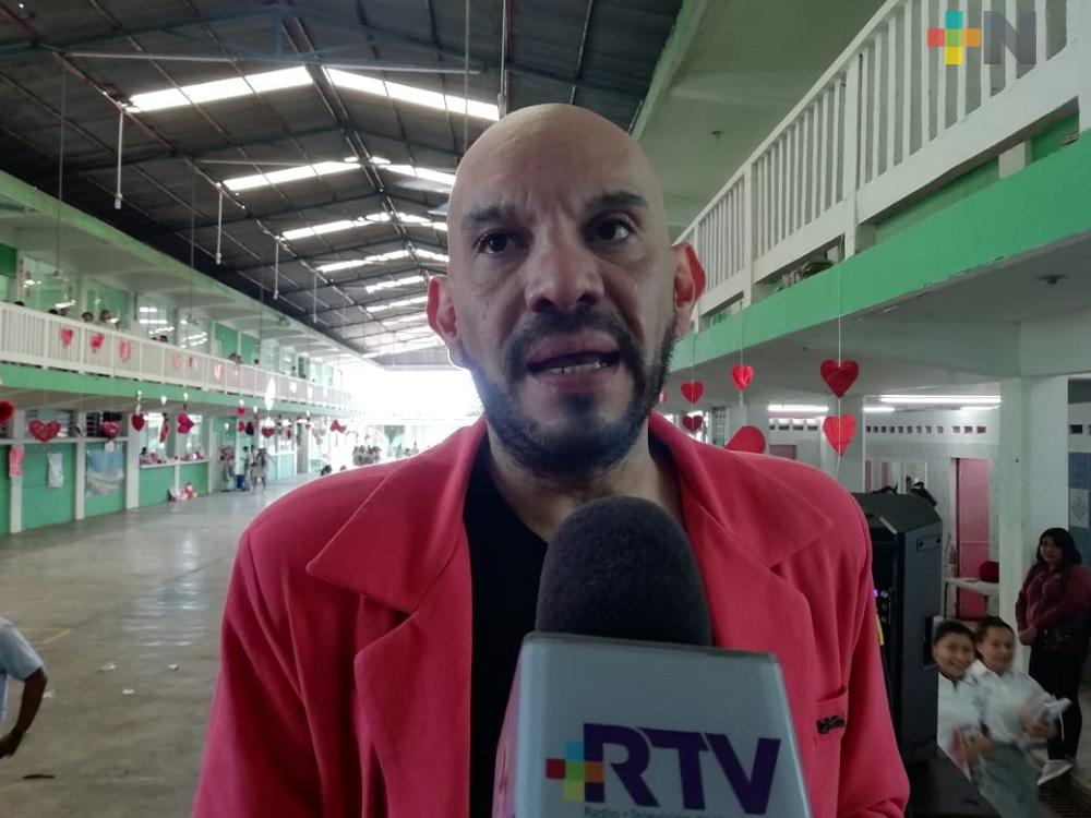 Para rescatar tejido social se debe trabajar en recuperar valores en niños y jóvenes: Conferencista