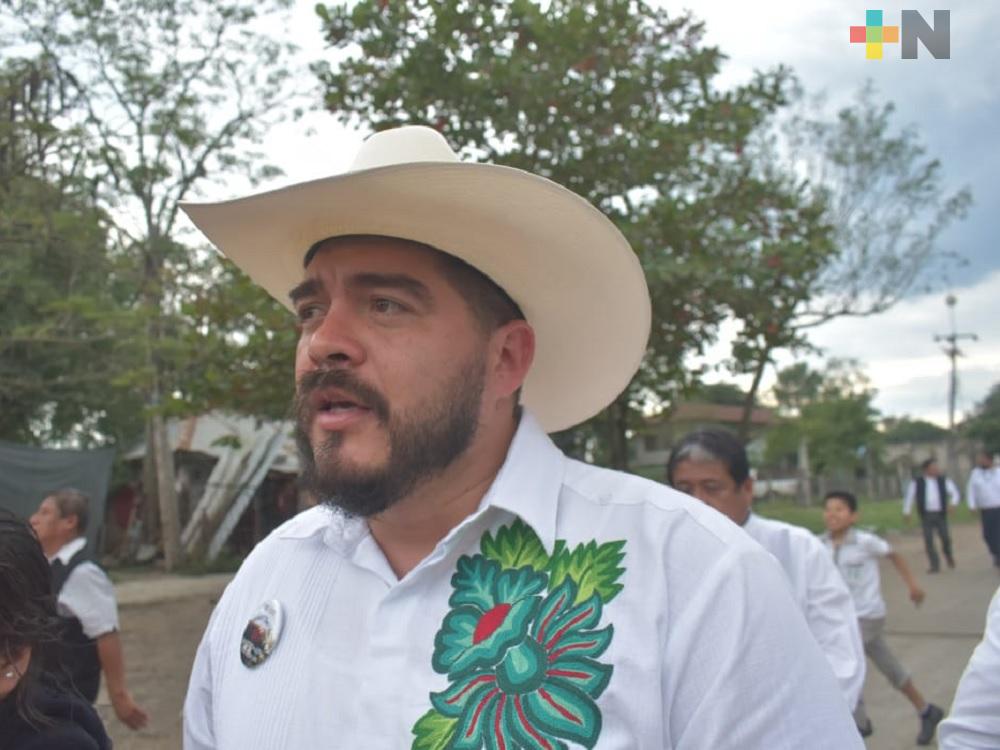 Hemos establecido una agenda de trabajo para alcanzar la equidad y la excelencia en la educación: Zenyazen Escobar