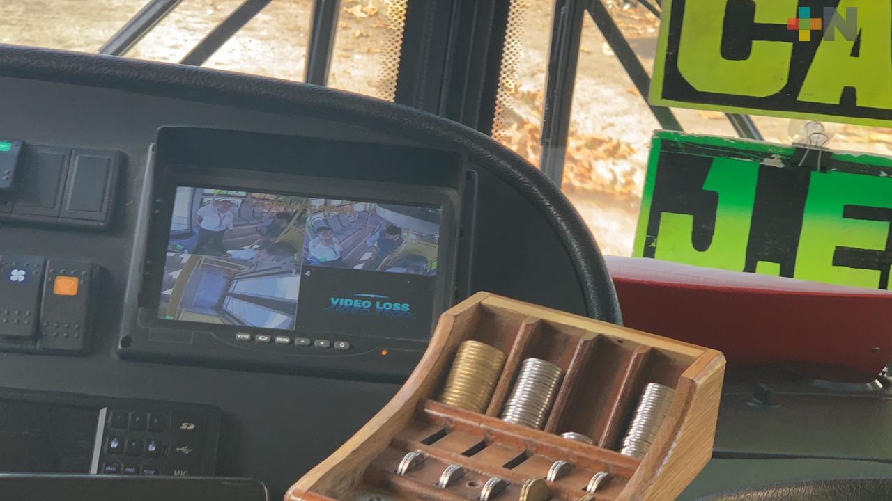 Extienden a un mes el periodo de prueba para autobús impulsado por gas natural