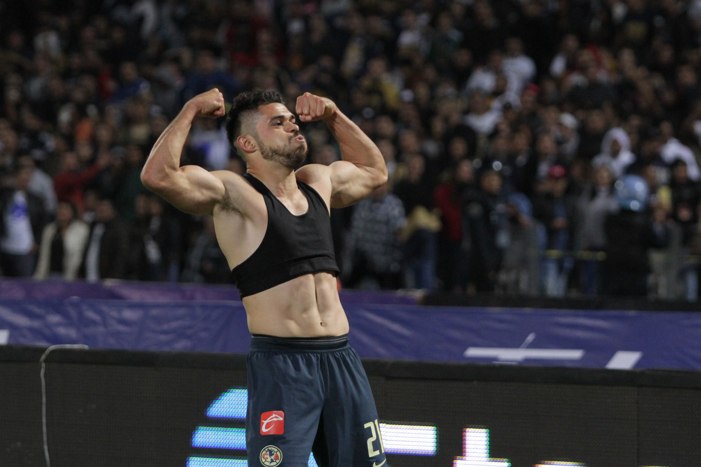 Pumas y América firman un 3-3 de alarido en Clásico Capitalino
