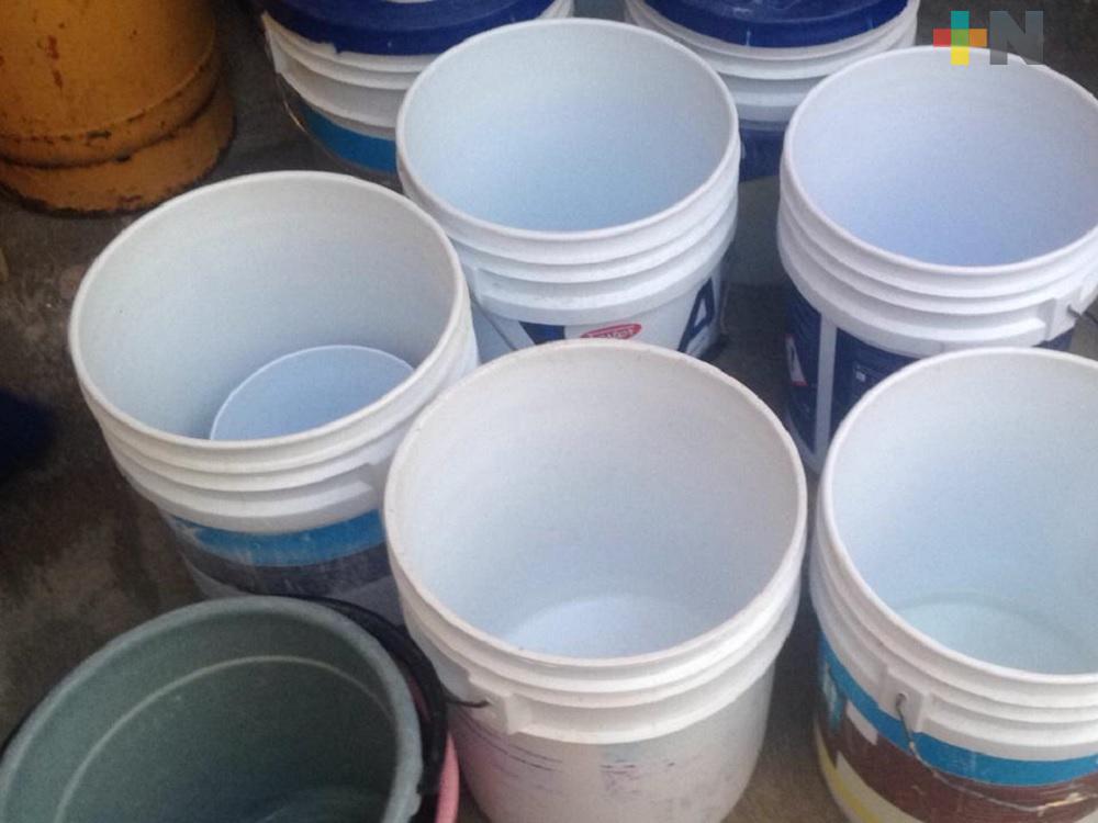 Con escasez de agua, habitantes de Coatzacoalcos enfrentan contingencia sanitaria