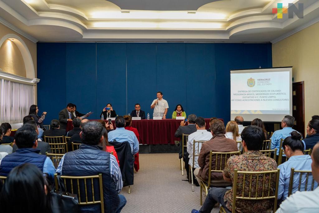 Para brindar mejores servicios, profesionaliza SECTUR a consultores y empresas veracruzanas