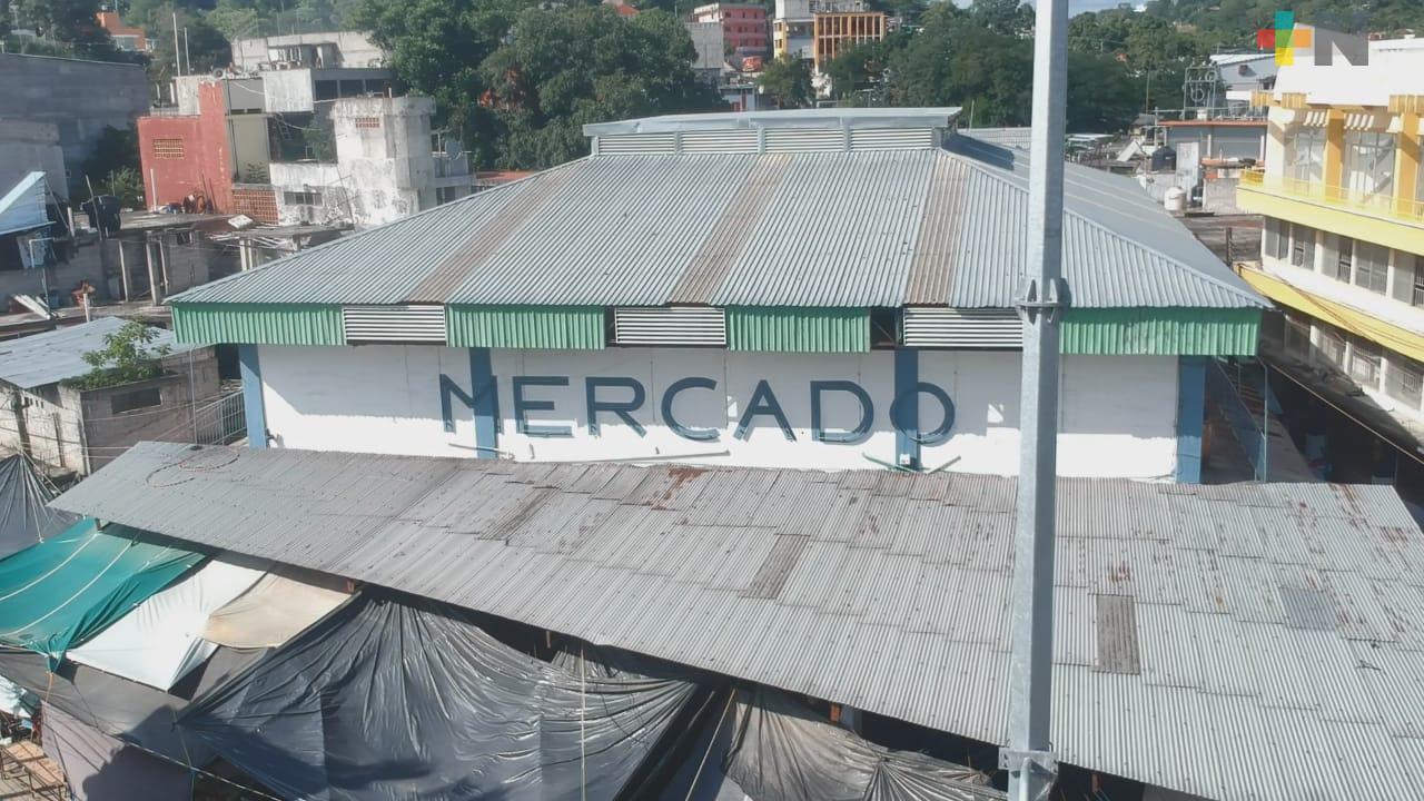 Exhortan a comerciantes de Tantoyuca a colaborar en medidas preventivas a COVID-19