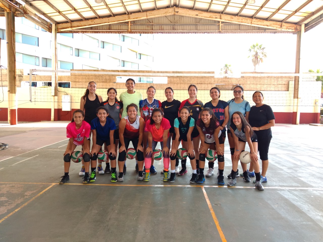 Voleibolistas se preparan rumbo a Juegos Nacionales Conade