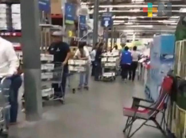Compras de pánico en Monterrey por cierre de cervecera