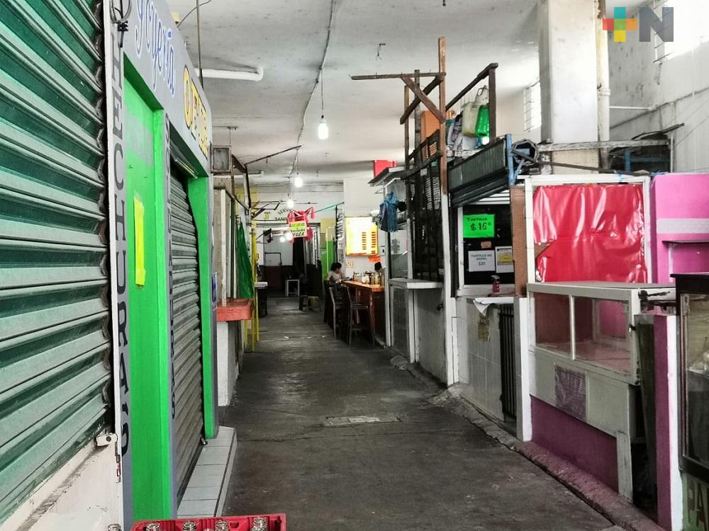 Covid-19 deja pérdidas económicas en mercado de Coatzacoalcos