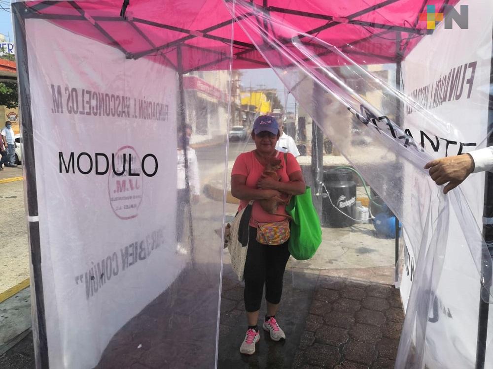 Instalan sanitizadores móviles en diferentes puntos de Coatzacoalcos