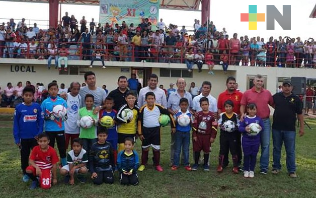 En julio se celebraría la Copa Mina de futbol